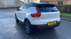 Volvo Xc40 2.0 B4P R DESIGN 5dr Auto Petrol Estate